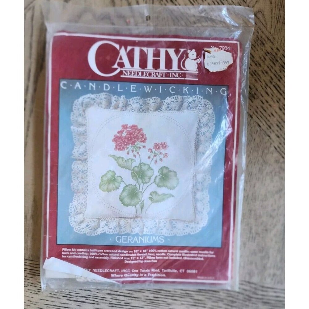Needlepoint Embroidery Candle Wicking Pillow Kit No 7934 Vintage New Flowers...